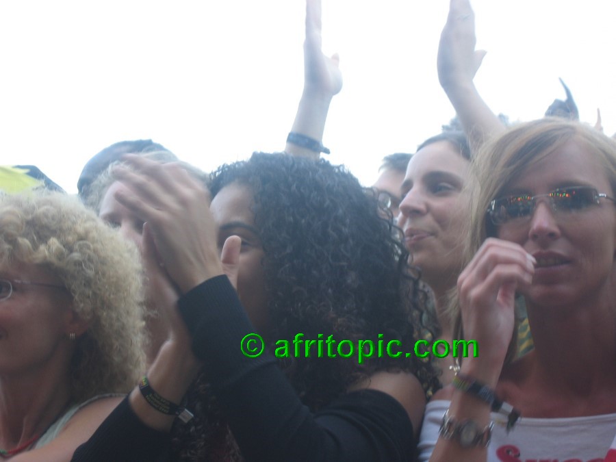 ../Images/Summerjam2005 155.jpg